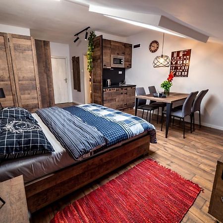 Ivi Place Apartments Novi Sad Esterno foto