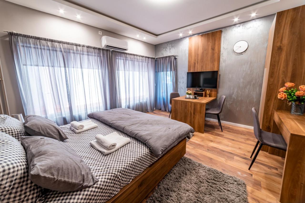 Ivi Place Apartments Novi Sad Esterno foto