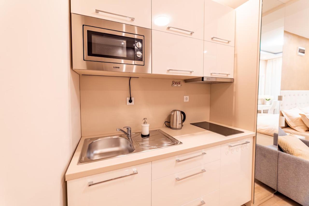 Ivi Place Apartments Novi Sad Esterno foto