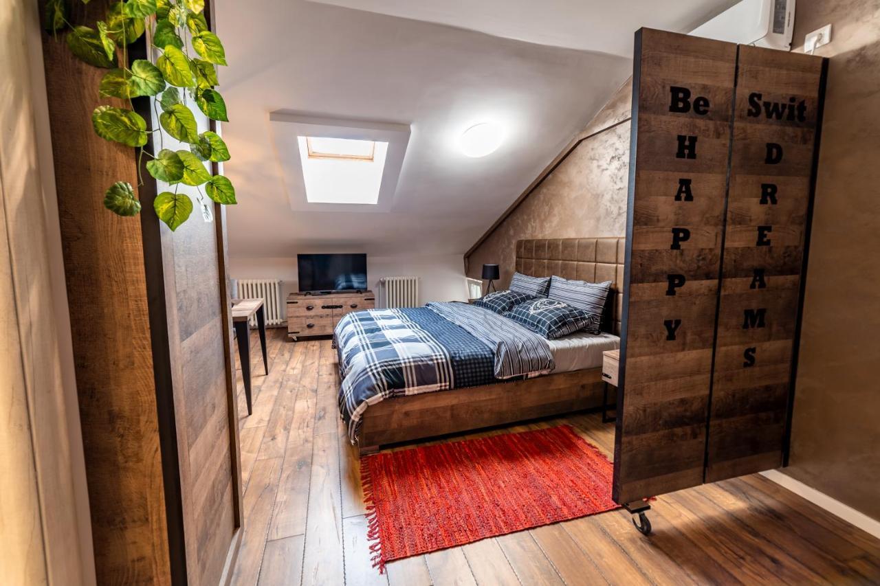 Ivi Place Apartments Novi Sad Esterno foto