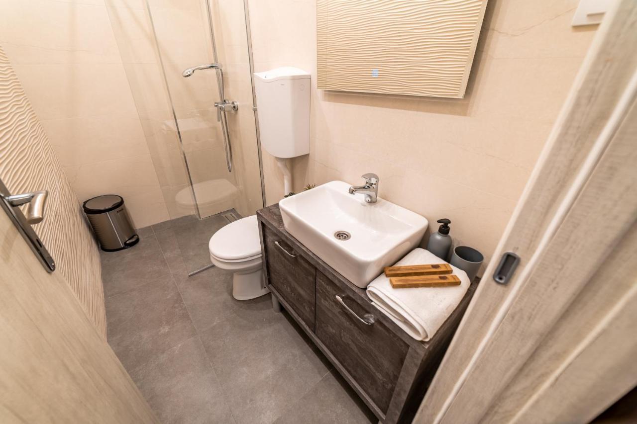 Ivi Place Apartments Novi Sad Esterno foto