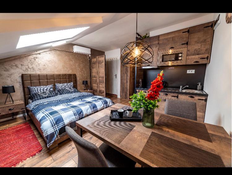 Ivi Place Apartments Novi Sad Esterno foto